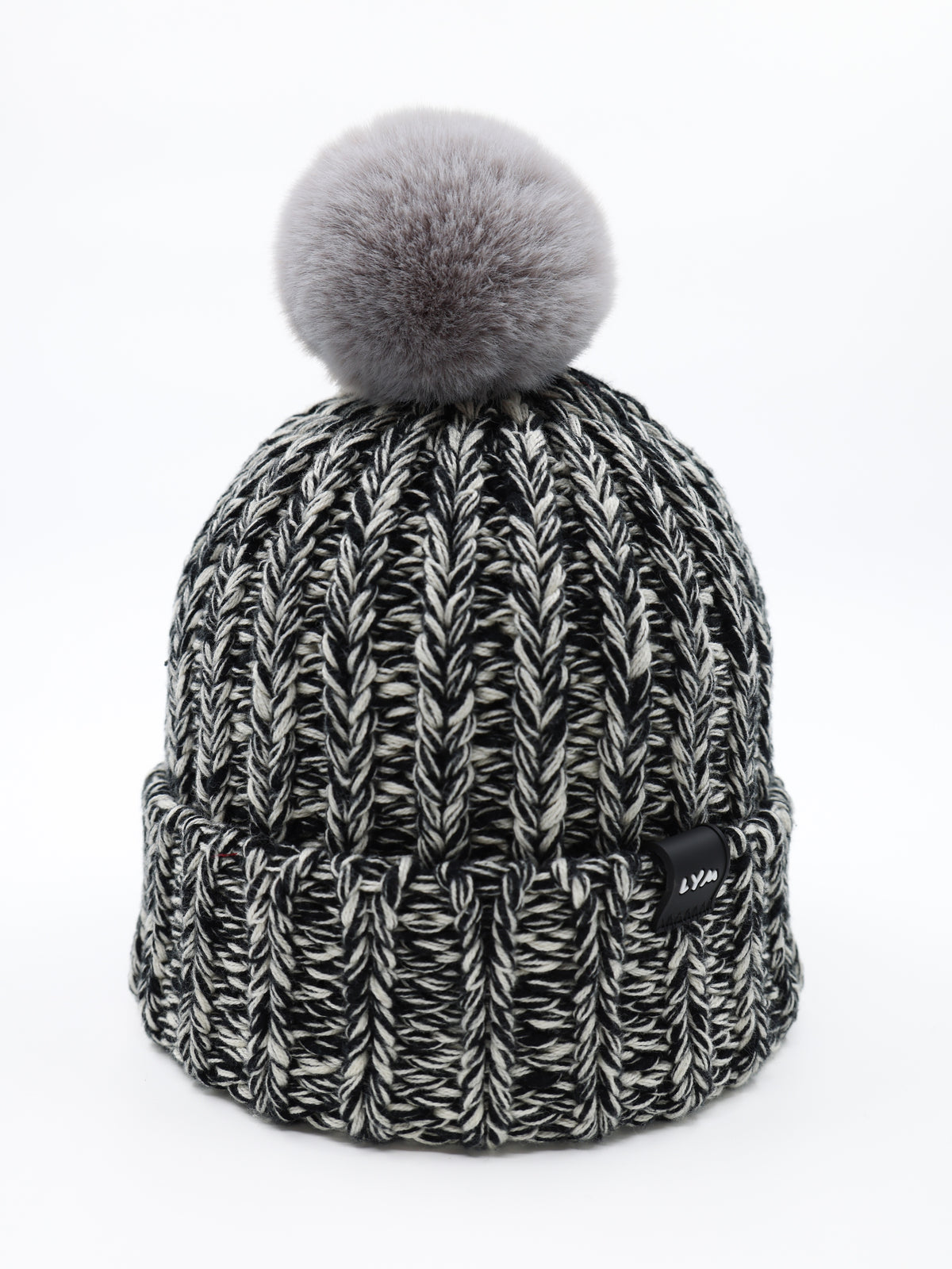 Chunky Knit Essentials Pom Beanie