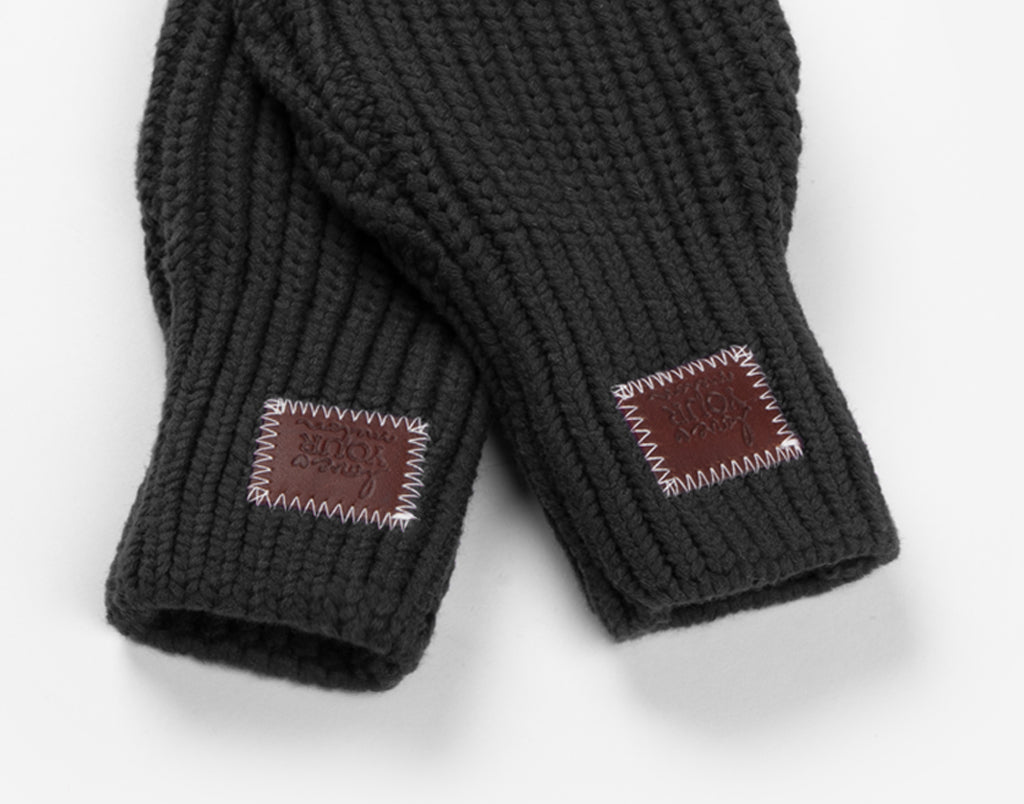 Love Your Melon Black Mittens